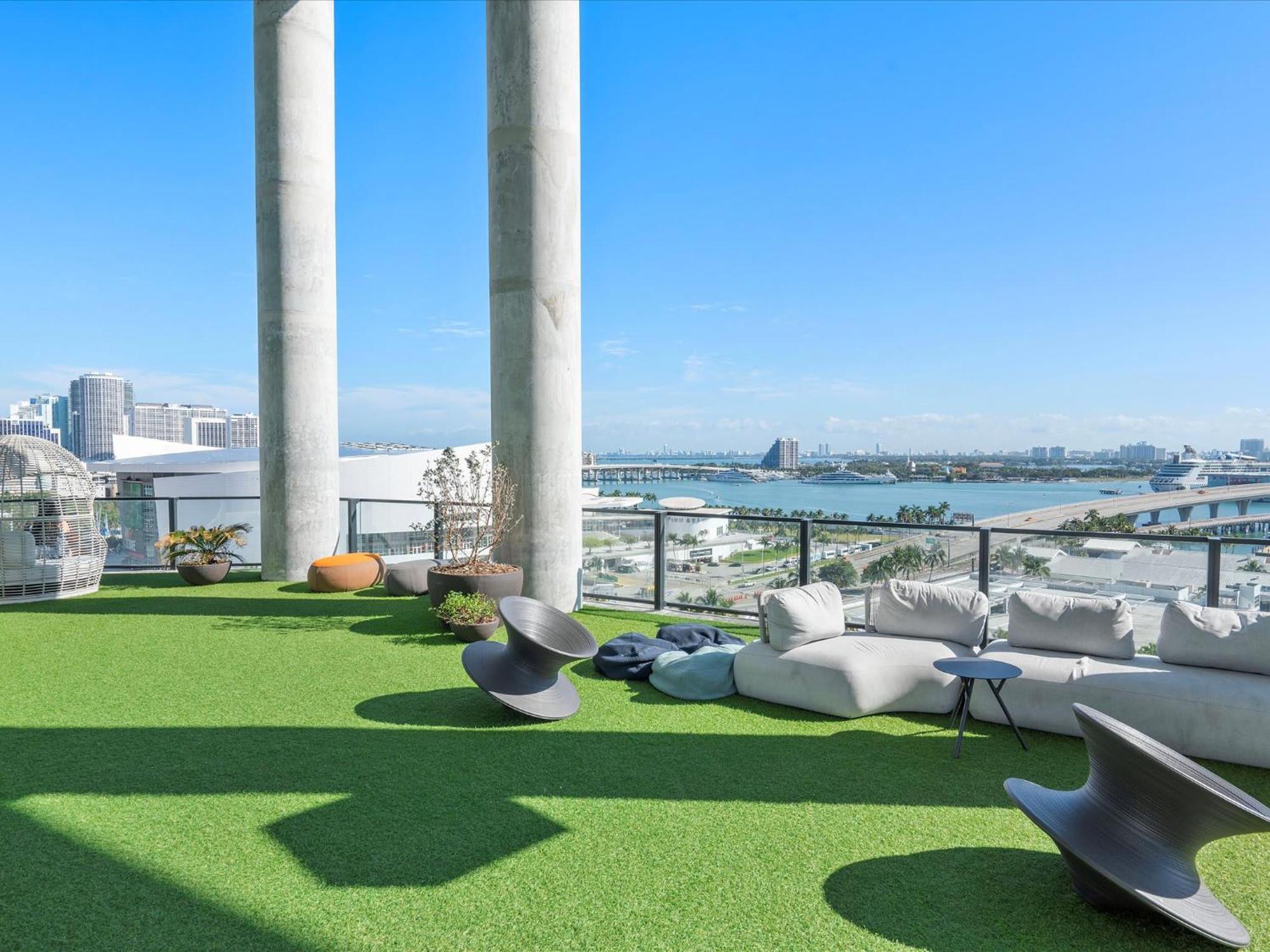 Apartment Mvr Steps From Everything Downtown Miami